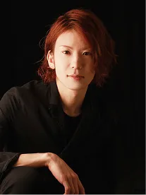 メイクアップ体験講師